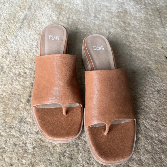 Eileen Fisher Slides - Picture 4 of 7